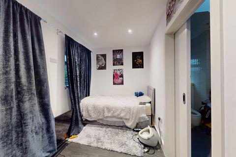 4 bedroom semi-detached house for sale, Headley Drive, Croydon , London , CR0