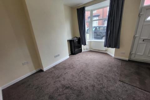 3 bedroom terraced house to rent, Dudley DY2