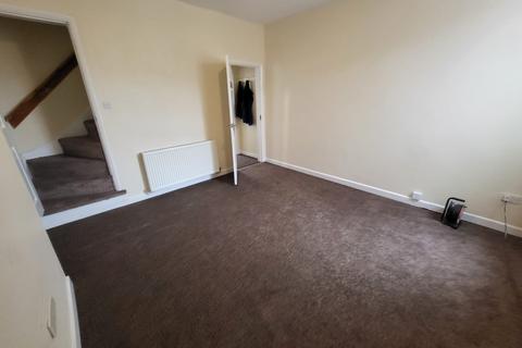 3 bedroom terraced house to rent, Dudley DY2