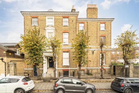 1 bedroom flat to rent, Elms Road, London SW4