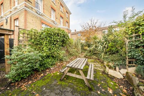 1 bedroom flat to rent, Elms Road, London SW4