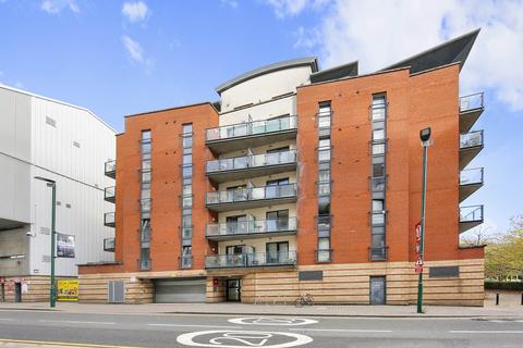 1 bedroom flat for sale - Jonston Court, London, E10
