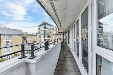 1 bedroom flat to rent, Thomas More Street, Wapping, London, E1W.
