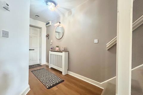4 bedroom terraced house for sale, Donnington Court, Dudley DY1