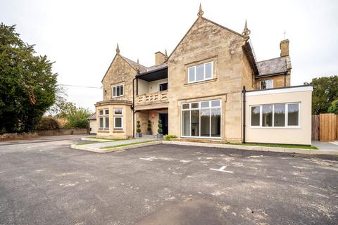 undefined, High Street, Bedford MK43