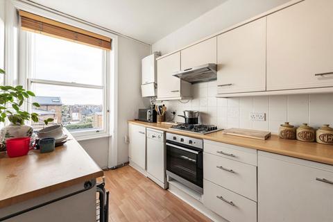 1 bedroom flat to rent, Munster Road, Fulham SW6