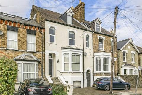 2 bedroom flat for sale, Richmond Park Road, Kingston Upon Thames KT2