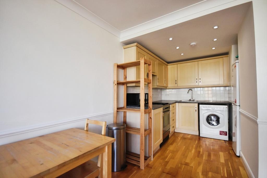 Pbox-kitchen-315880.JPG
