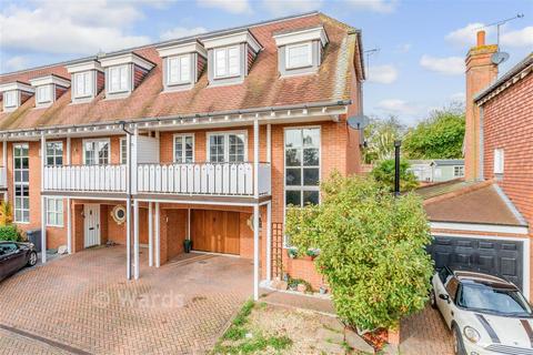 undefined, Southbank, Hextable, Swanley, Kent