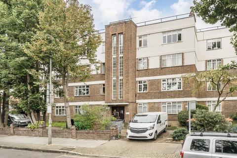 2 bedroom flat to rent, Balham High Road, London SW17