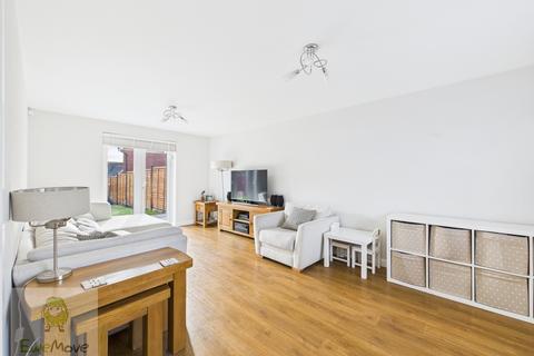 4 bedroom detached house for sale, Gamelan Crescent, Hoo, Rochester, ME3 9FN