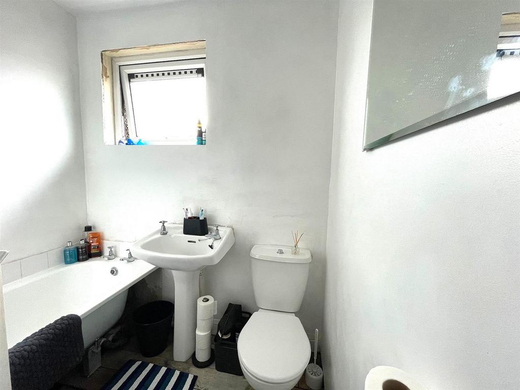 Bath.jpg