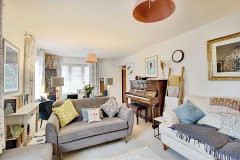 undefined, Dearle Road, Tadpole Garden Village, SN25