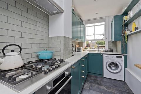 undefined, Ellerton Road, Surbiton KT6