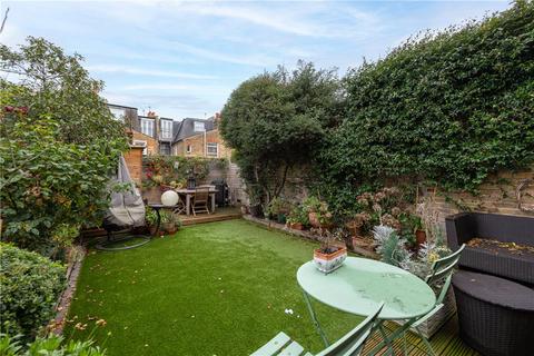 4 bedroom terraced house for sale, Elborough Street, London, SW18