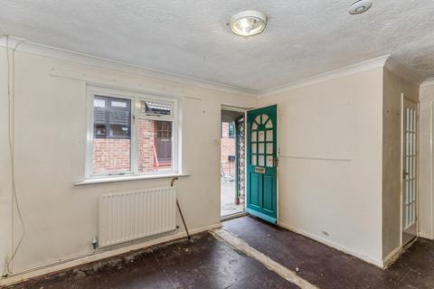 2 bedroom bungalow for sale, Marshalls Road, Raunds, NN9