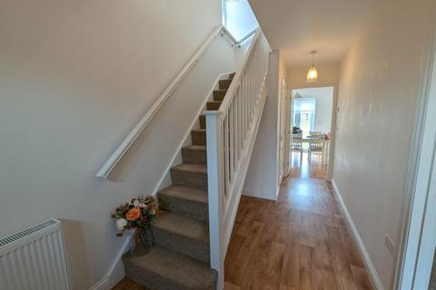 3 bedroom house to rent, Ashey Place, Ryde