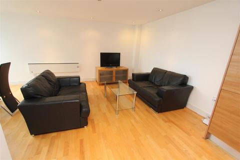 undefined, La Salle, Leeds Dock