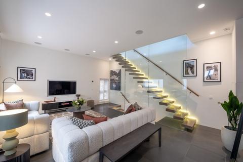 undefined, Oldbury  Place, Marylebone, London, W1U