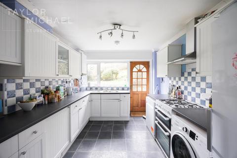 4 bedroom terraced house to rent, Willingdon Road, Brighton
