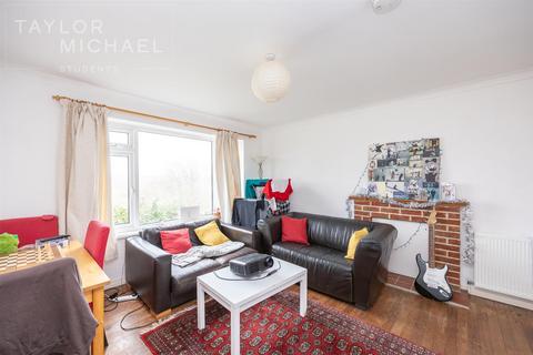 4 bedroom terraced house to rent, Willingdon Road, Brighton