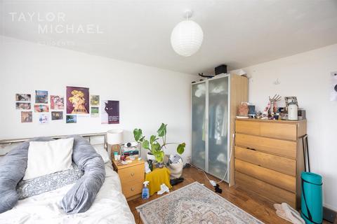 4 bedroom terraced house to rent, Willingdon Road, Brighton