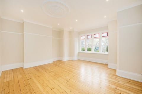 undefined, Onslow Gardens, London N10
