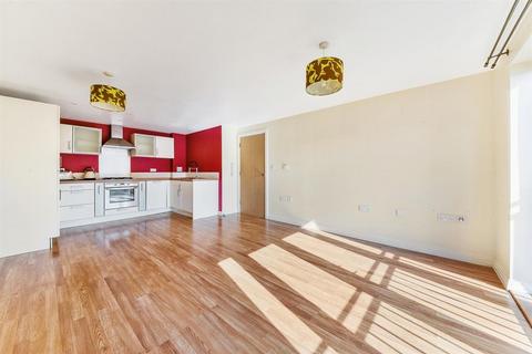 Bakers Court, Redhill RH1