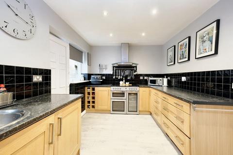 4 Ampney Close, Eccles, Manchester, M30 7NL