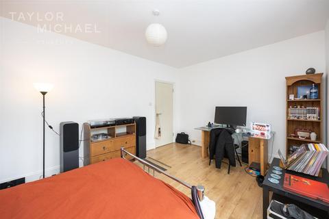 5 bedroom terraced house to rent, Bonchurch Road, Brighton
