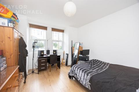 5 bedroom terraced house to rent, Bonchurch Road, Brighton