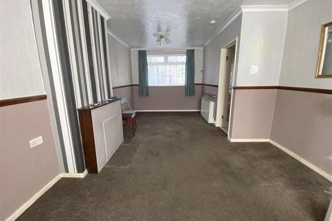 undefined, Euston Close, Hull