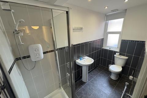 5 bedroom house share to rent, Boswell Street, Liverpool L8