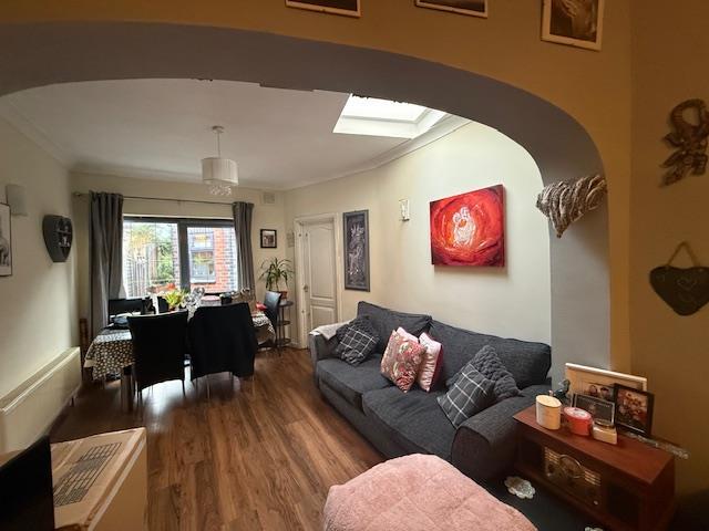 Living room2.jpeg