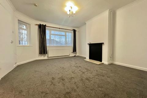 2 bedroom bungalow to rent, Julian Road, Hampshire SO19
