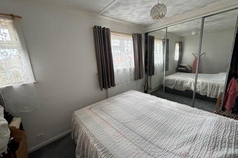 3 bedroom semi-detached house for sale, Baldwin Road, Taunton TA1