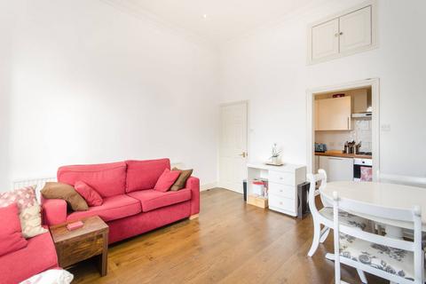 2 bedroom flat to rent, Abbey Road, St John's Wood, London, NW8