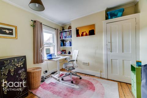 undefined, Chase Road, London