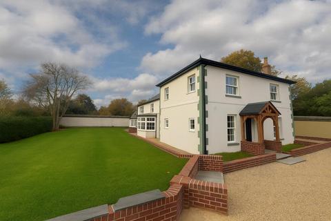 5 bedroom detached house for sale, Ramsdell Road, Tadley RG26
