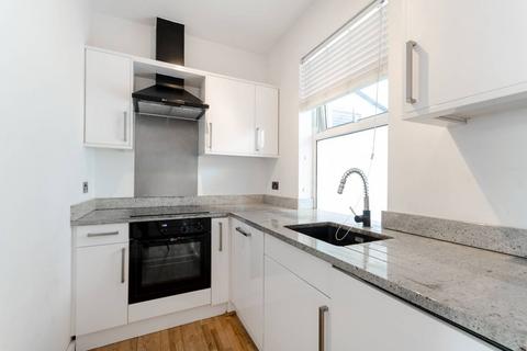 1 bedroom flat to rent, Waldegrave Road, Crystal Palace, London, SE19