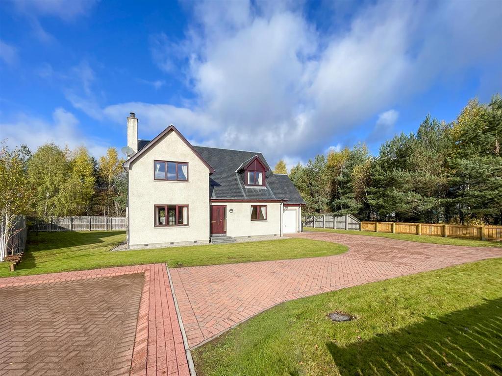Front Garden, Driveway &amp; Parking