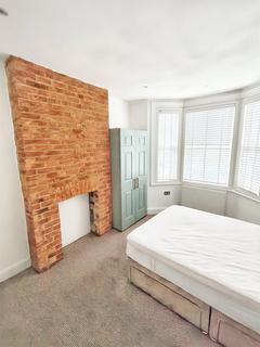 1 bedroom property to rent, Peel Road, Wembley, Greater London, HA9