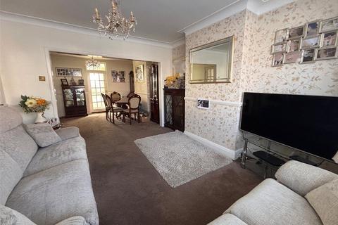 3 bedroom end of terrace house for sale, Havering Gardens, Chadwell Heath, RM6