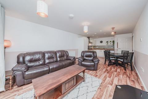 2 bedroom flat for sale, 2/3 Arneil Place, Edinburgh, EH5