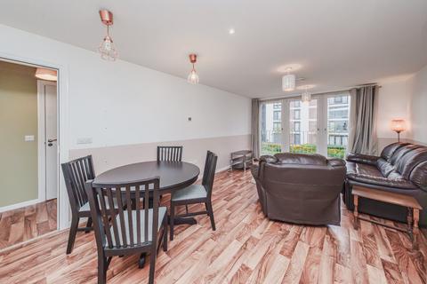 2 bedroom flat for sale, 2/3 Arneil Place, Edinburgh, EH5