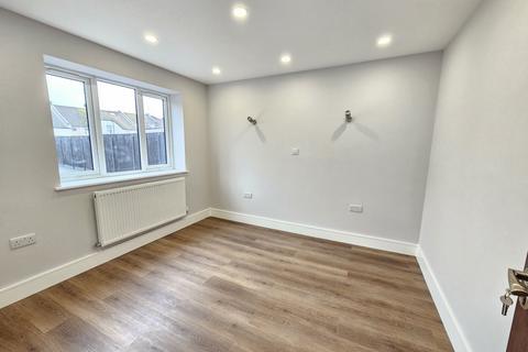 undefined, Mill Road, Erith DA8