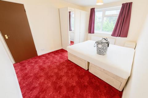 undefined, BPC02174, Mayville Avenue, Filton, BS34