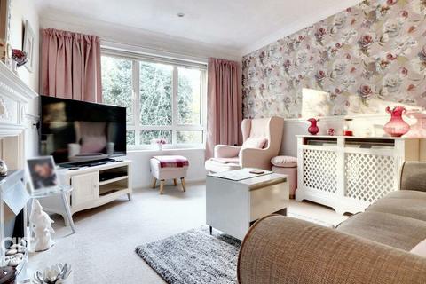 undefined, Ashdene Gardens, Kenilworth