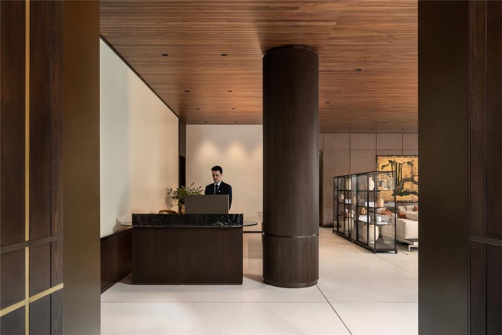 Concierge Entrance