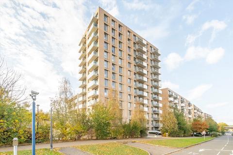 2 bedroom flat for sale, Booth Road, London E16